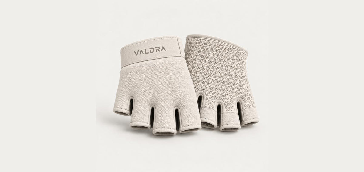 Valdra Minimal Lifting Gloves, lightweight fingerless gym gloves, ivory